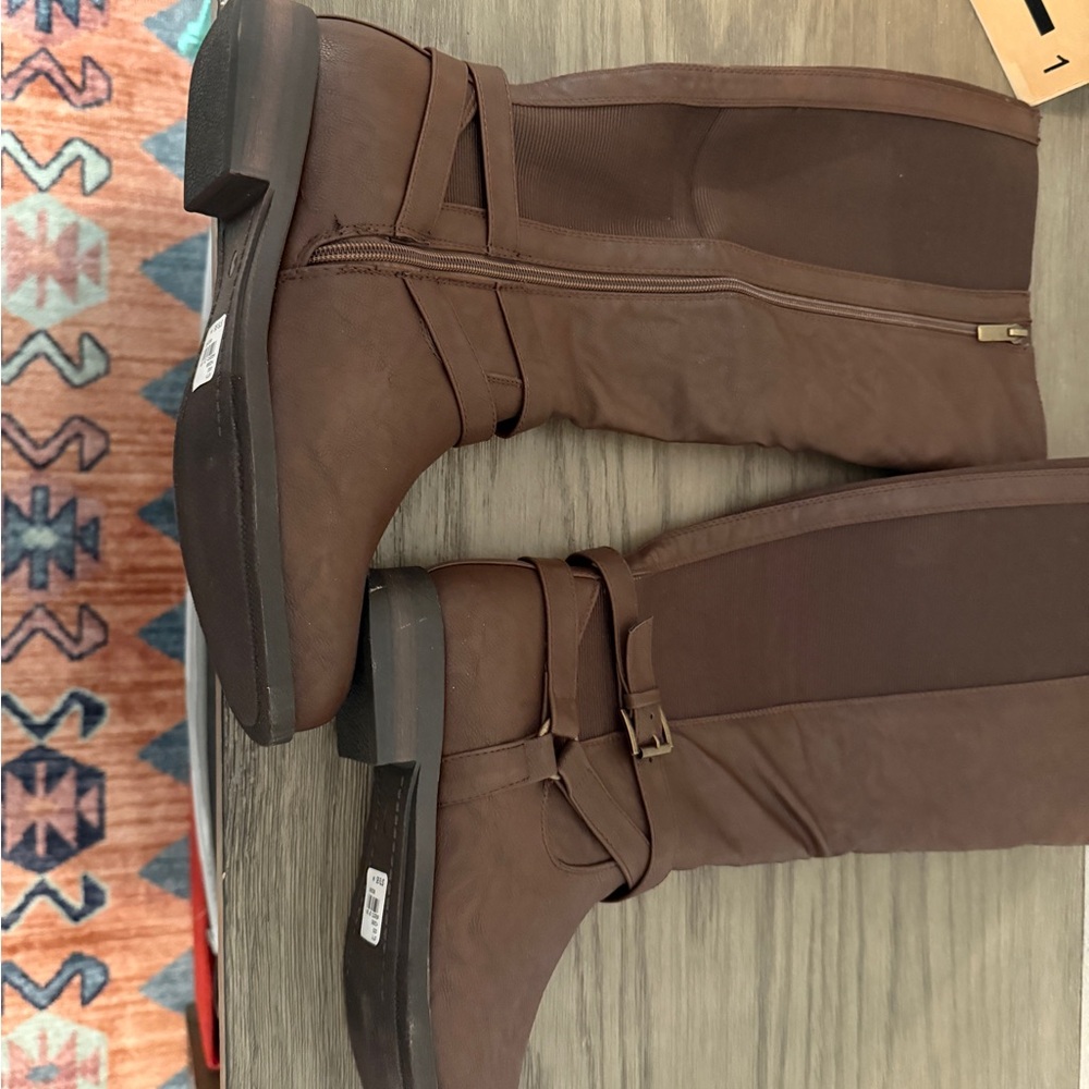 Brown Knee-High Boots with Buckle Detail